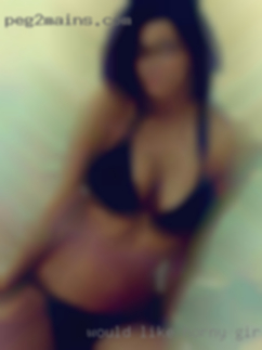 Would like to meet others like horny girls me.